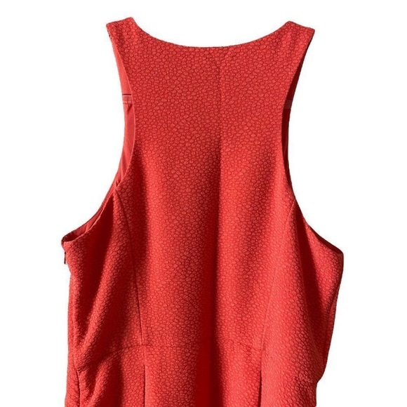 Express dress - Picture 5 of 10